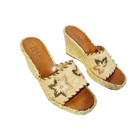 Isaac Mizrahi  size 6 wicker floral wedge slip on sandal shoes - Picture 1 of 12